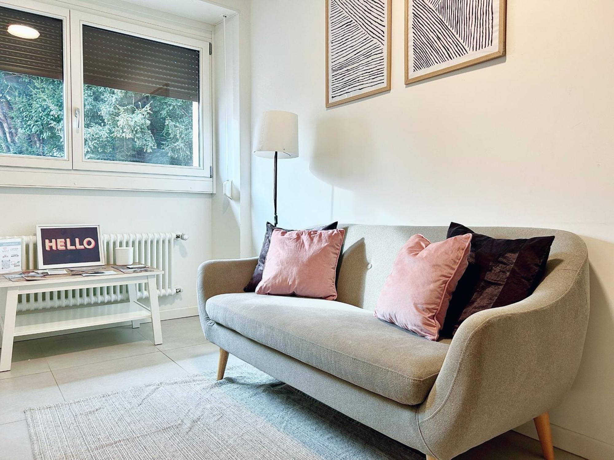 The Charming Suite - Few Steps From The Lake! Лугано Екстериор снимка